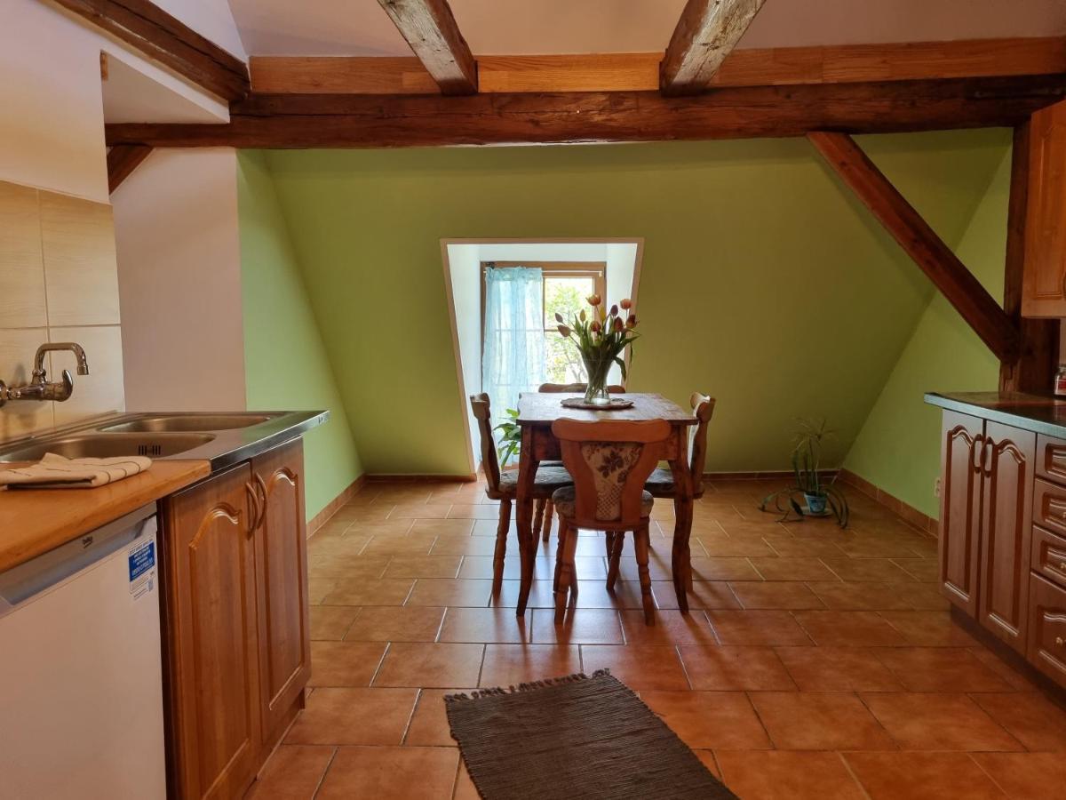 Apartmany Krasne Zatisi Krásno Zewnętrze zdjęcie