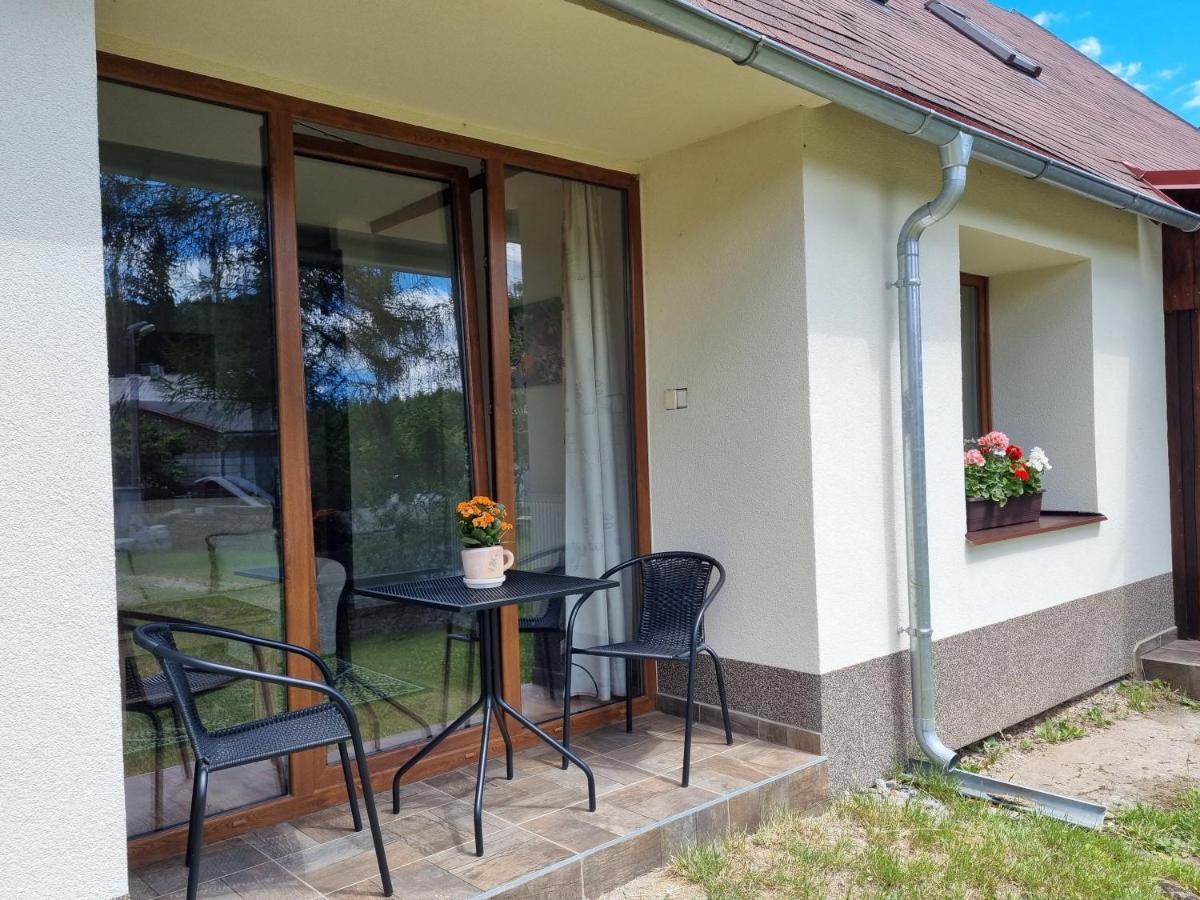 Apartmany Krasne Zatisi Krásno Zewnętrze zdjęcie